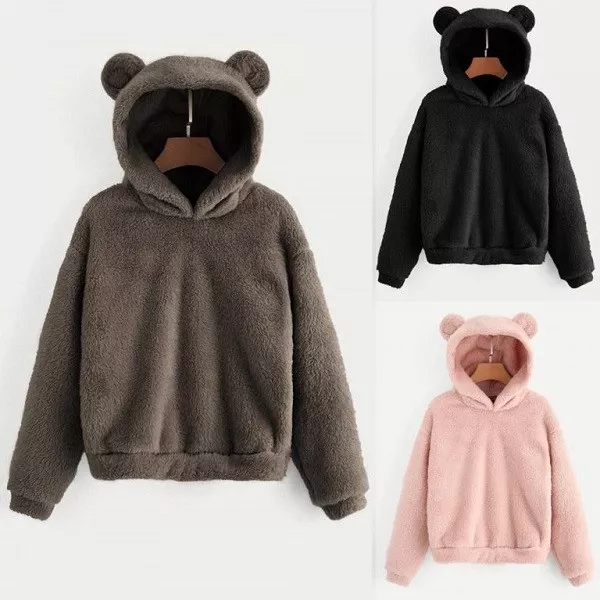 alt text: Áo hoodie màu kem chất liệu nỉ lông thú