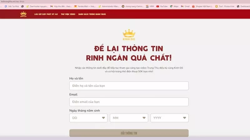 alt text: giao diện điền thông tin cá nhân