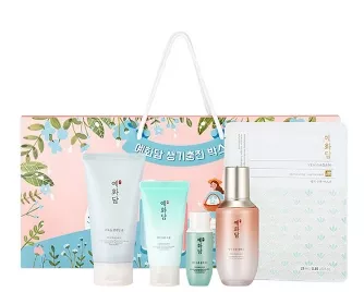 alt="Bộ dưỡng da YEHWADAM The Face Shop"