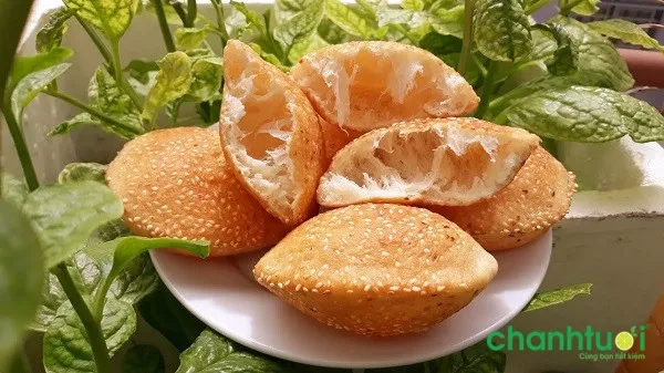 Bánh tiêu đậu đỏ chiên vàng