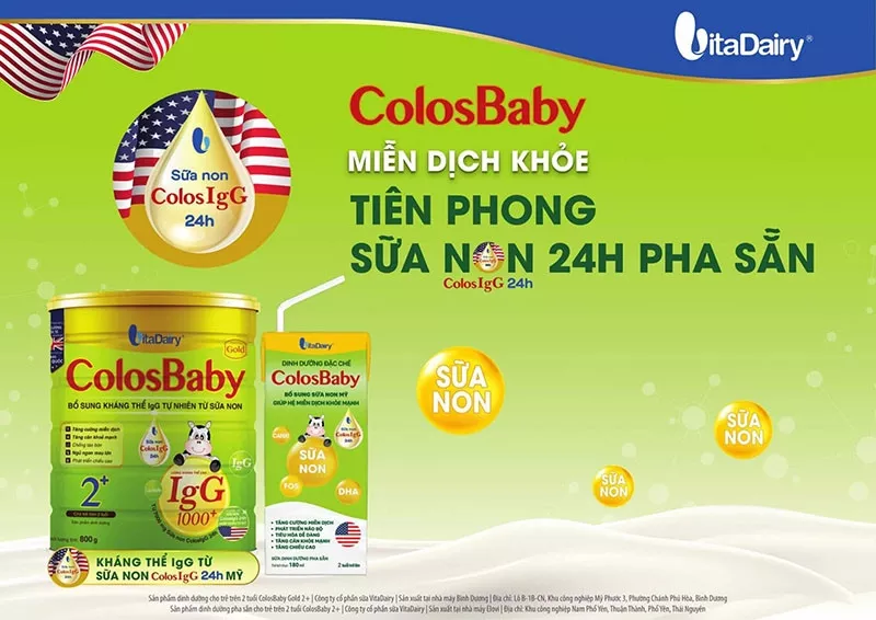 Bé cầm hộp sữa Colosbaby