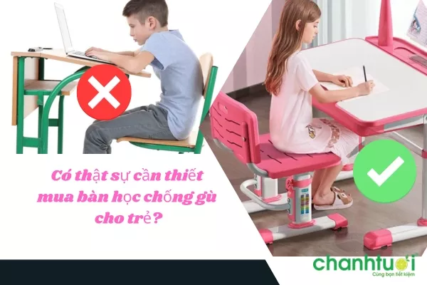 Bé ngồi học với bàn học chống gù