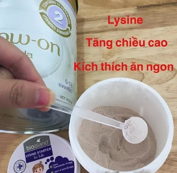 Bé uống Bio Island Lysine