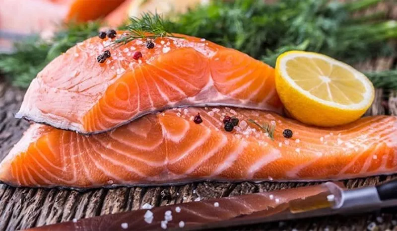 Cá hồi giàu Omega-3 và tốt cho sức khỏe