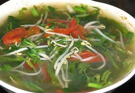 Canh chua rau muống