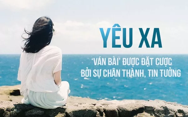 Cặp đôi yêu xa hạnh phúc bên nhau