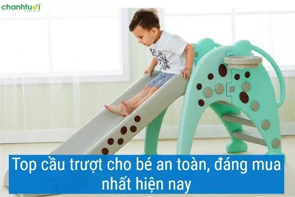 Cầu trượt cho bé có an toàn không?