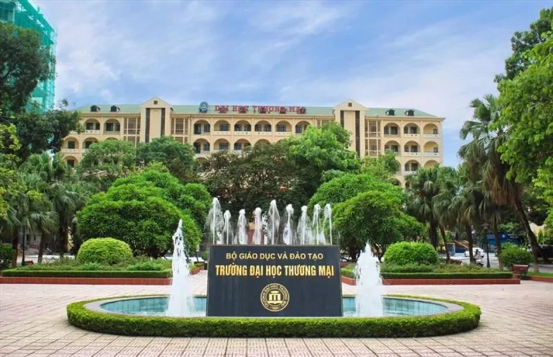 Đại học Thương Mại