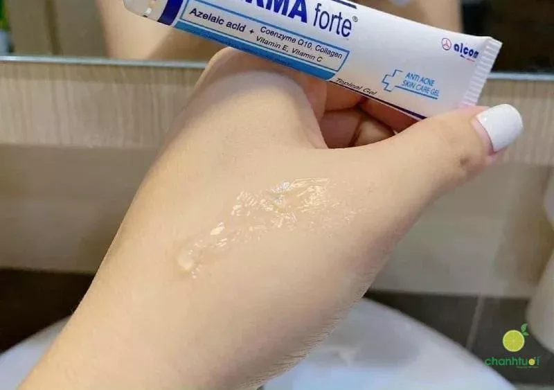 Derma Forte có trị mụn ẩn không 3