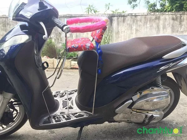 Ghế inox có tựa lưng