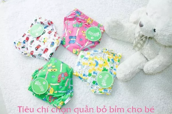 Mẹ chọn quần bỏ bỉm cho con