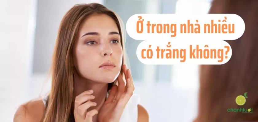 Mô tả ảnh: Một cô gái đang thư giãn trong nhà.