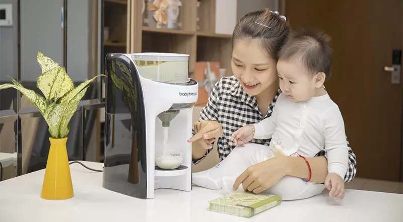 Mua máy pha sữa chính hãng