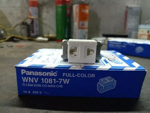 Ổ cắm Panasonic WNV1081-7W