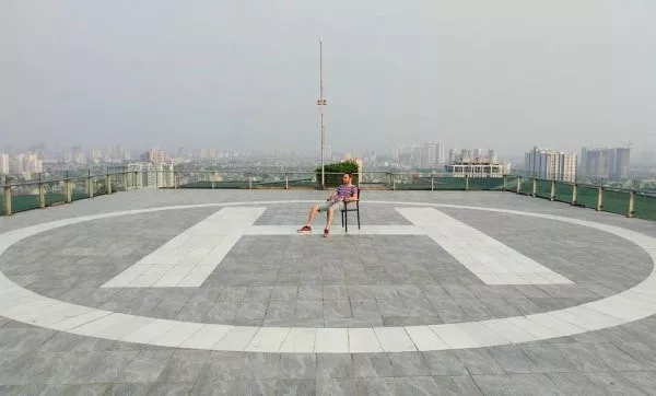 Sân bay trực thăng Hei Tower