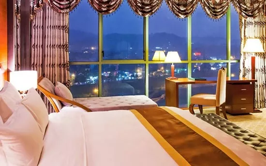 Views khách sạn Sapaly