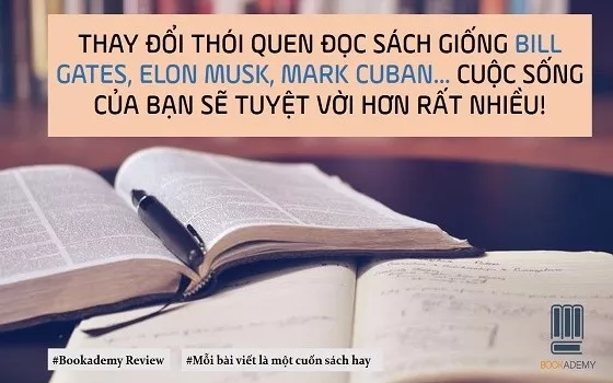 Alt text: Hình ảnh một người đang đọc sách trên ghế sofa
