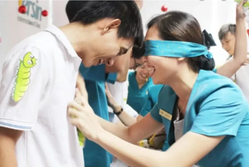 Dáng hình đồng đội