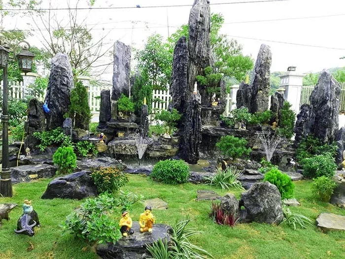 Hòn non bộ mệnh Kim